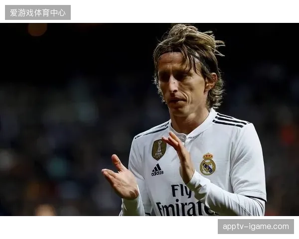 奥萨苏纳长约锁定主力前锋劳尔·加西亚，新合同将持续到2031年